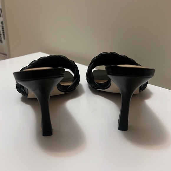 Braided Leather Heel Sandals - Picture 6 of 8